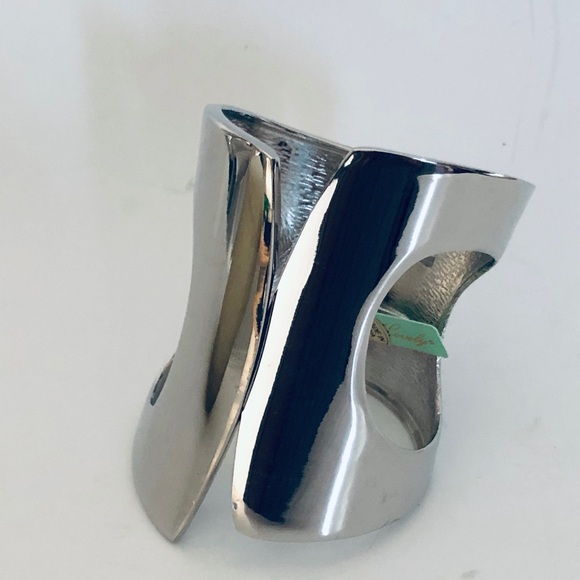 Large Silver Cuff - Picture 2 of 2